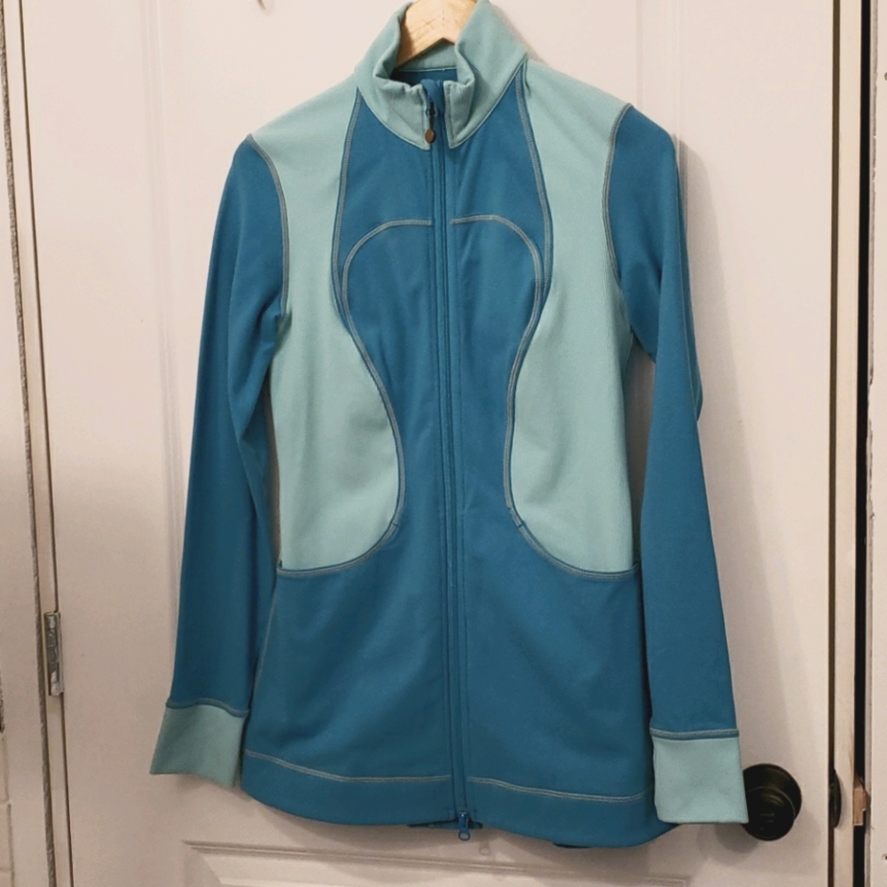 Lululemon jacket
